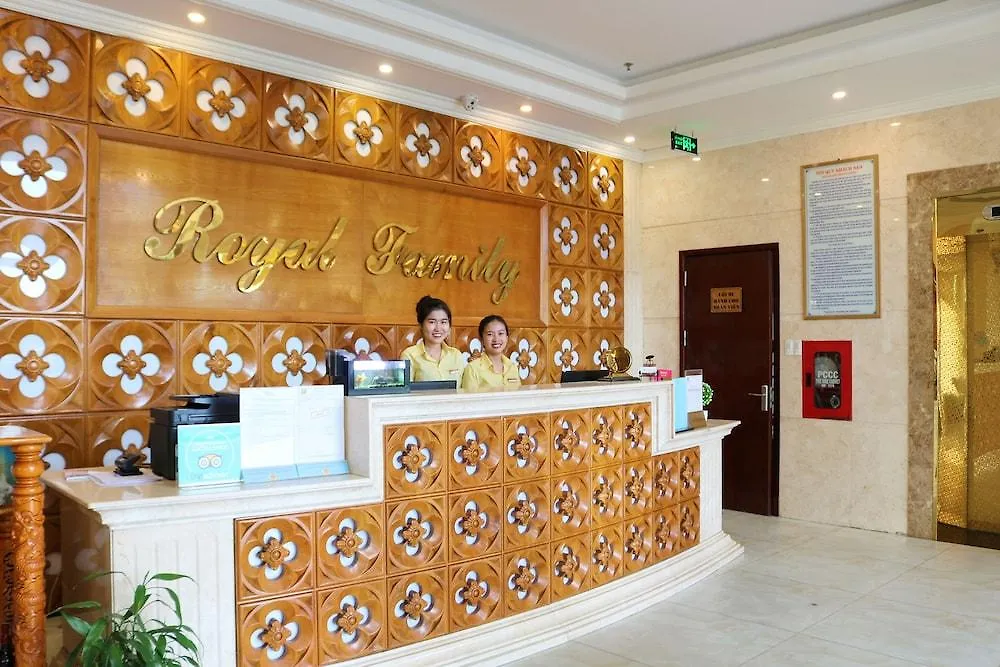 Royal Family Hotel Дананг